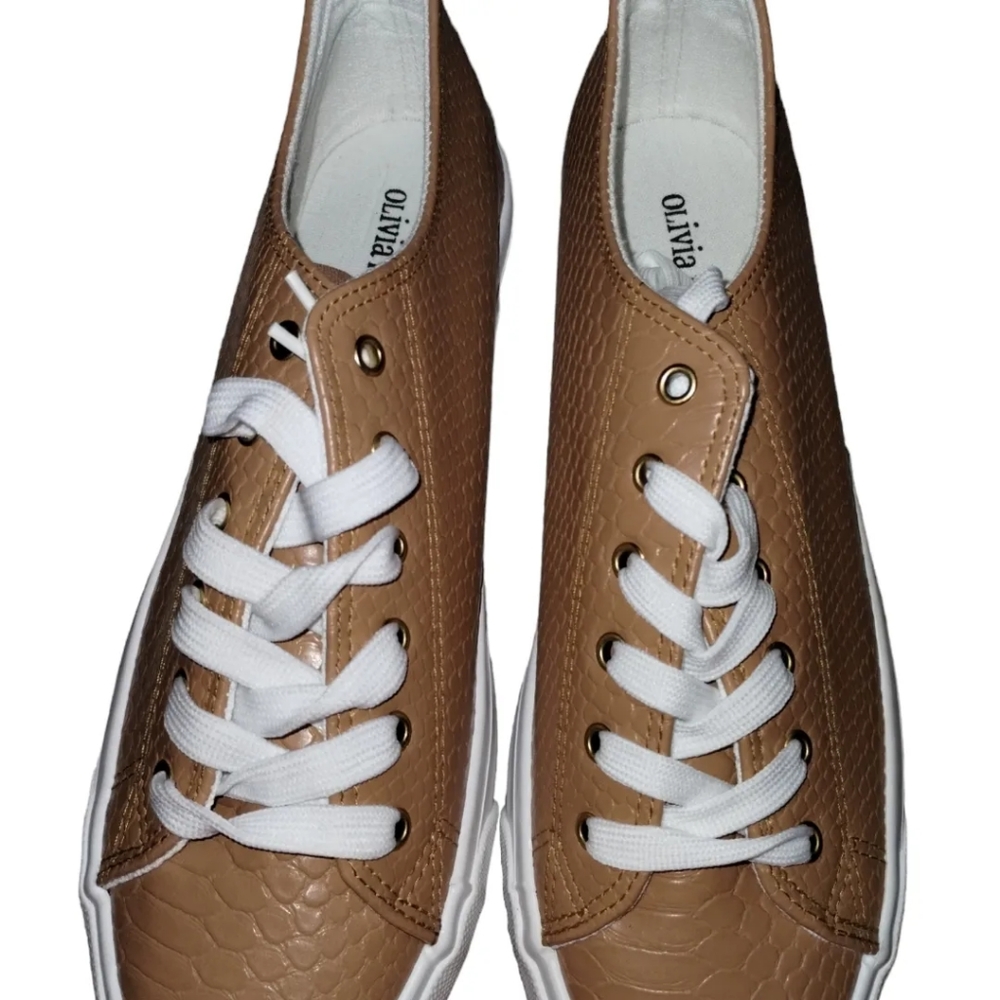 Ladies shoes
